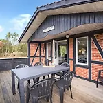 Semesterbostad Holiday Home Alena - 1Km From The Sea By Interhome