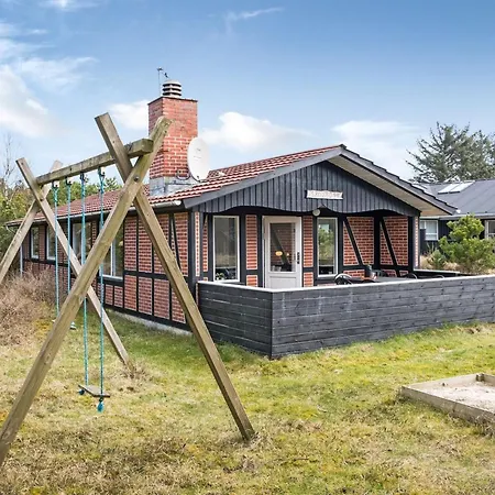 Holiday Home Alena - 1Km From The Sea By Interhome